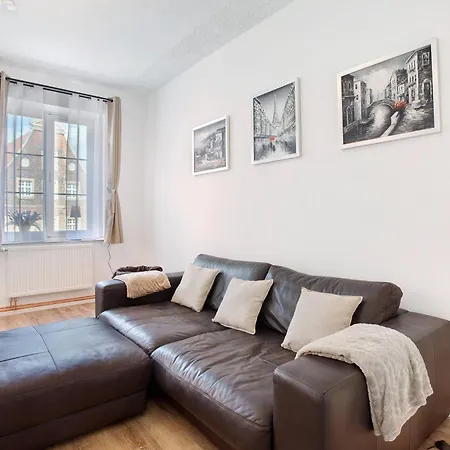 Fereinwohnung Am Marktplatz וורנדורף