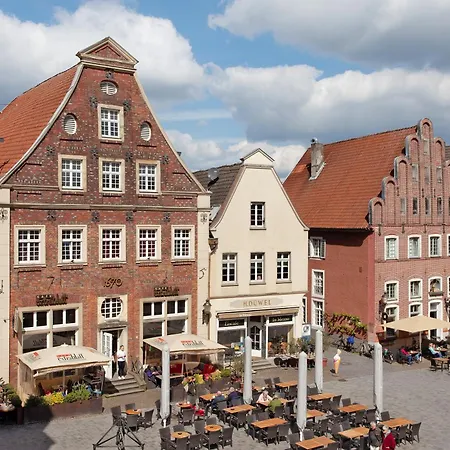アパート Fereinwohnung Am Marktplatz ヴァーレンドルフ